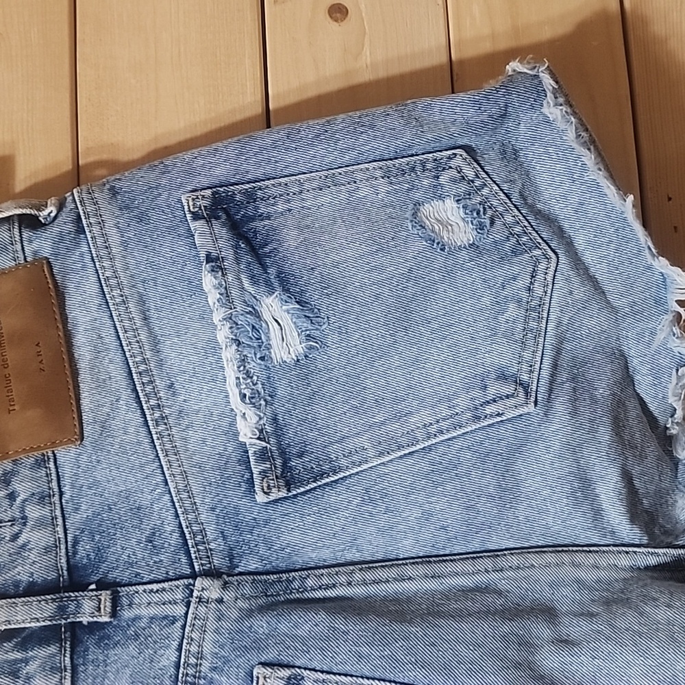 Zara Denim Shorts Size 2 Womens Distressed - Picture 8 of 8